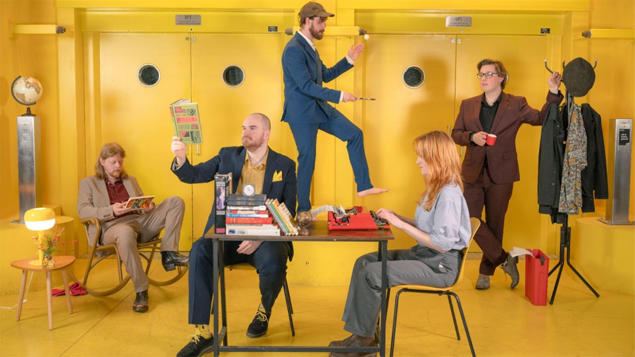 Captain J Wright bij Muziekcafé Take Five