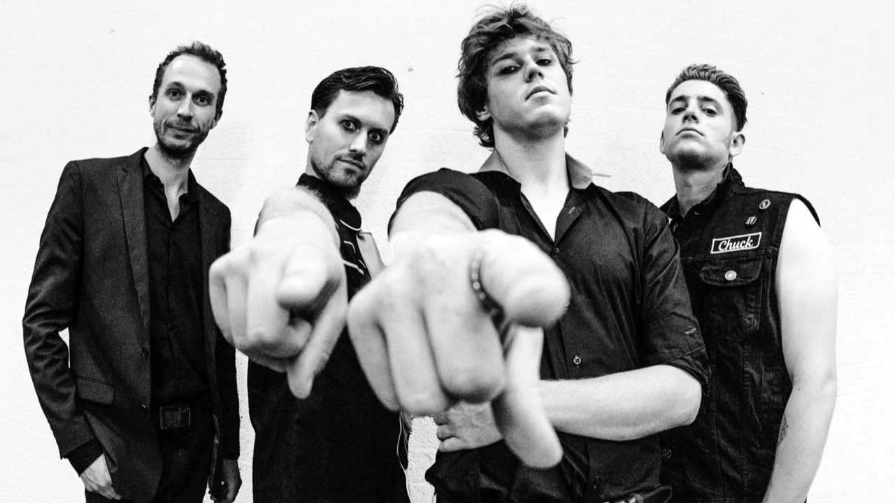 21st Century idiote bij Muziekcafé Take Five
